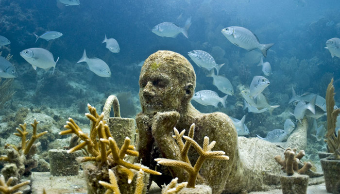 underwater museum of art 